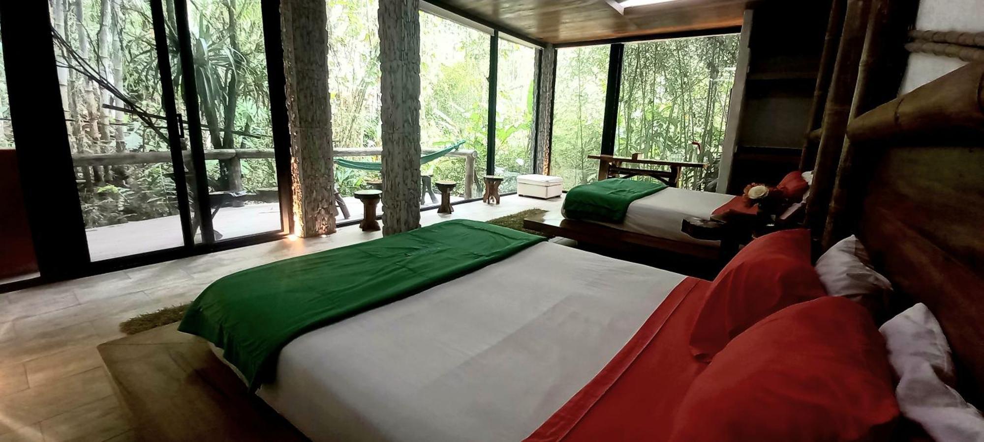 Cantalarana Lodge Mindo Værelse billede